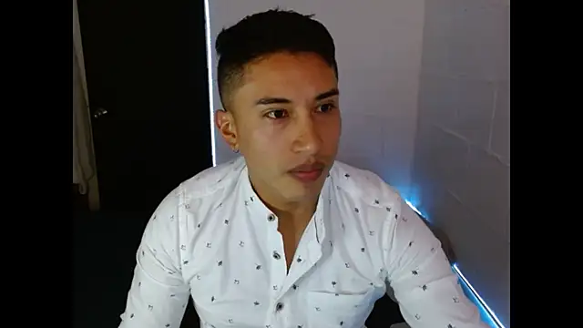 Snapshot of Davixx258 chatting on 02/25/25, 08:41 Davixx258 online show from 02/25/25, 08:41