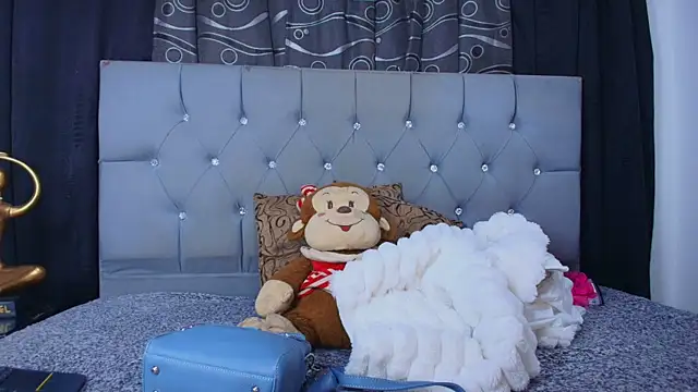 meggan 77 online show from 11/20/25, 05:07