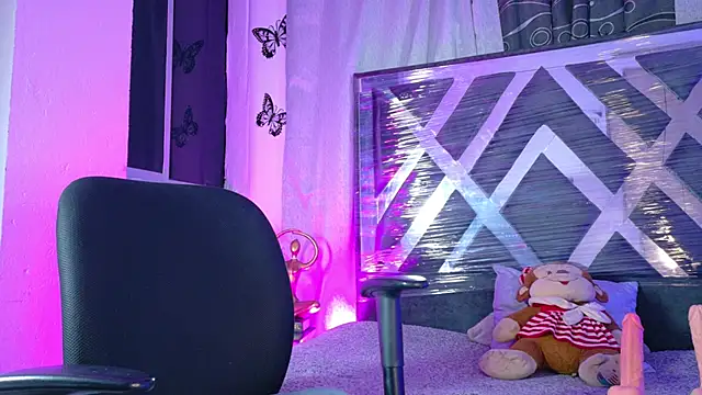 meggan 77 online show from 02/11/26, 05:34