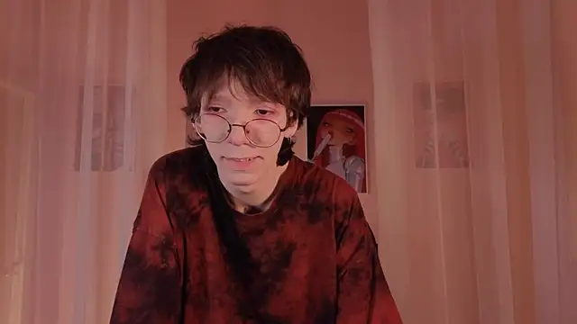 Snapshot of TommieH chatting on 01/25/25, 05:40 TommieH online show from 01/25/25, 05:40