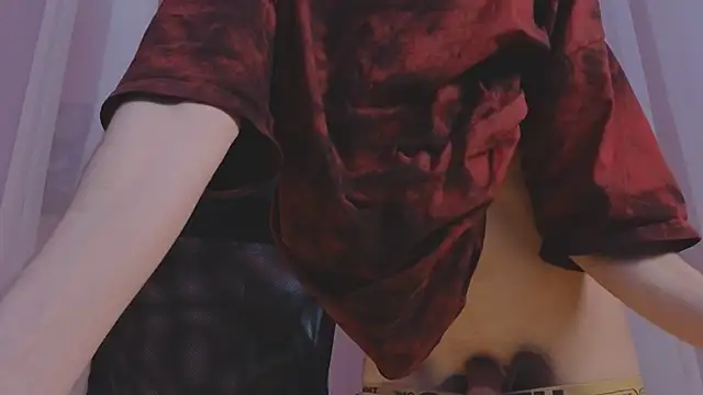 Snapshot of TommieH chatting on 02/20/25, 08:39 TommieH online show from 02/20/25, 08:39