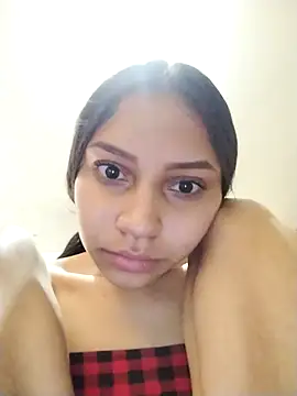 emma ambar online show from 09/12/25, 04:18