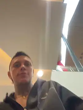 Snapshot of _PhillipBrown chatting on 03/20/25, 01:26 PhillipBrown online show from 03/20/25, 01:26