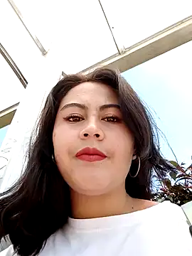 lara moon25 online show from 01/19/25, 04:04