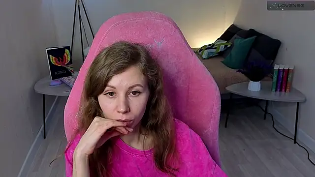 Lill Mary online show from 02/07/25, 05:10