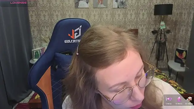 Lill Mary online show from 02/06/26, 02:16