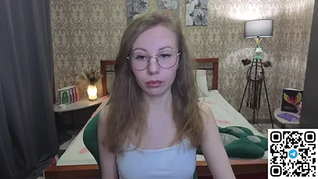 Lill Mary online show from 04/03/26, 01:47