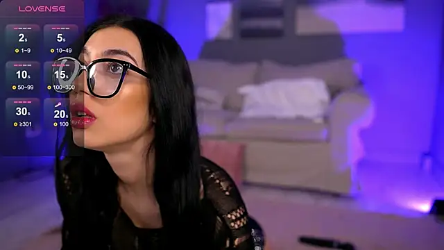 BetsyGonzale online show from 01/21/25, 04:32