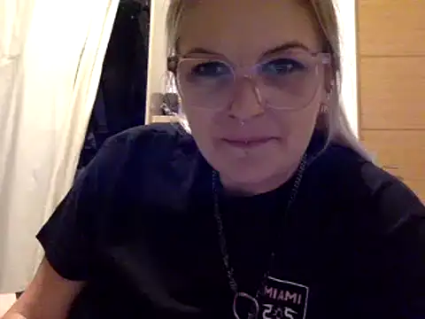 vanillesoumise online show from 09/14/25, 07:13