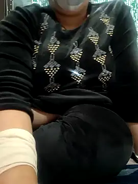 Snapshot of Bbw_Juice_Wife chatting on 02/20/25, 11:20 Bbw Juice Wife online show from 02/20/25, 11:20