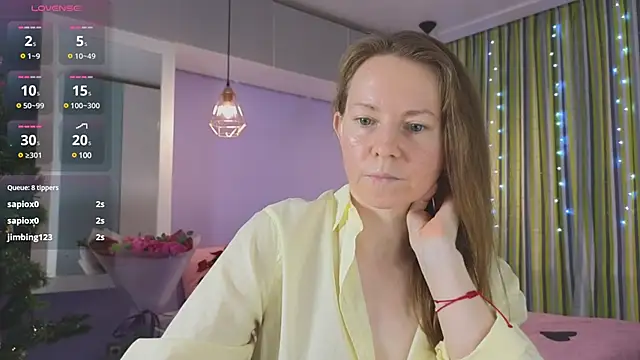 Snapshot of JanePearl chatting on 01/02/25, 05:18 JanePearl online show from 01/02/25, 05:18