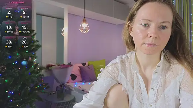 Snapshot of JanePearl chatting on 01/07/25, 03:02 JanePearl online show from 01/07/25, 03:02