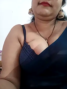 Nyra-23 online show from 12/23/25, 07:28