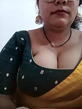 Nyra-23 online show from 04/04/26, 08:45