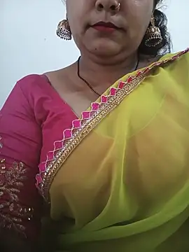 Nyra-23 online show from 05/13/26, 06:33