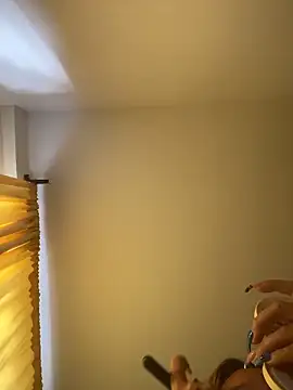 baby lizy online show from 11/01/25, 09:28