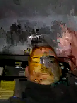 Snapshot of Holaluz2 chatting on 12/02/25, 06:03 Holaluz2 online show from 12/02/25, 06:03