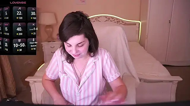 MirandaWong online show from 01/18/25, 08:09