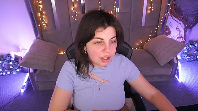 MirandaWong online show from 02/28/26, 06:47