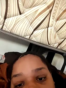 vic pretynhaa online show from 04/08/26, 01:33