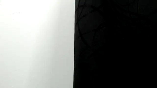 Kitten Hot  online show from 01/16/26, 06:39