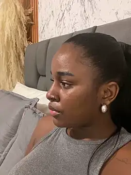 Snapshot of AkiraHomers chatting on 01/04/25, 03:50 AkiraHomers online show from 01/04/25, 03:50