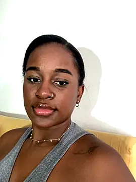 Snapshot of AkiraHomers chatting on 09/24/25, 09:51 AkiraHomers online show from 09/24/25, 09:51