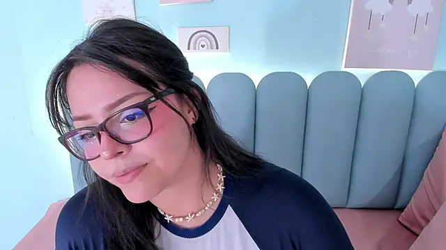 curvy rousi online show from 09/23/25, 11:46