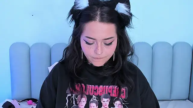 curvy rousi online show from 11/30/25, 11:42