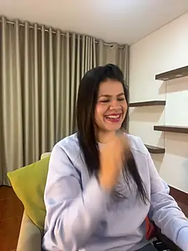 Snapshot of Alice_Biel chatting on 01/23/25, 10:22 Alice Biel online show from 01/23/25, 10:22