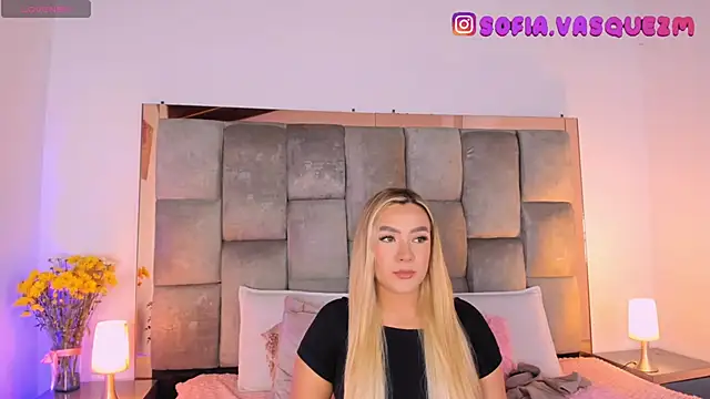 Sofi Vasquez online show from 10/07/25, 09:01