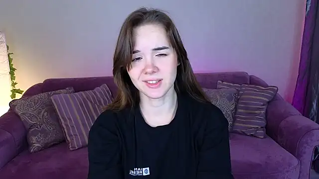 LindaRobertz online show from 01/21/25, 05:49