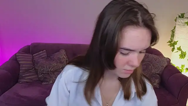 LindaRobertz online show from 01/22/25, 06:20