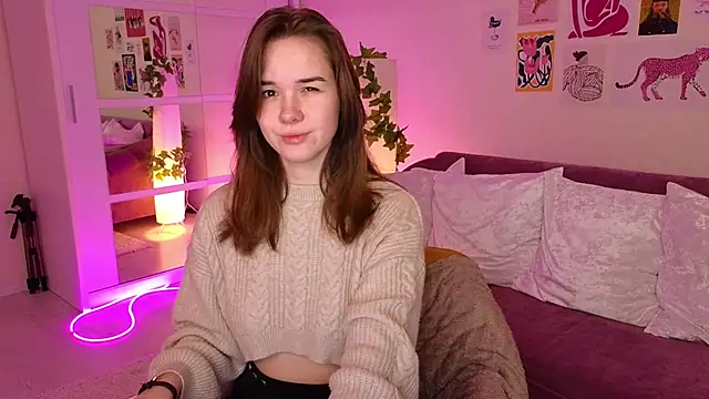 LindaRobertz online show from 03/01/25, 06:03