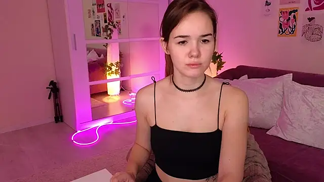 LindaRobertz online show from 03/02/25, 09:10