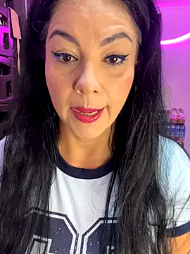 Hot beauty   online show from 09/11/25, 12:55