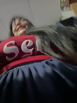 Snapshot of Hot_beauty__ chatting on 02/28/26, 02:12 Hot beauty online show from 02/28/26, 02:12