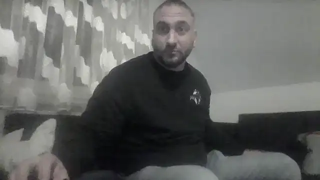Snapshot of NewyorkDimi chatting on 01/04/25, 01:10 NewyorkDimi online show from 01/04/25, 01:10