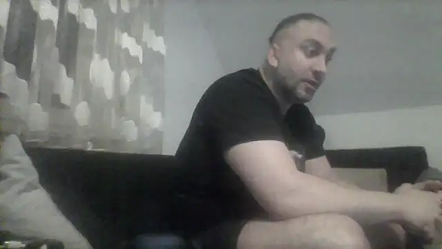 Snapshot of NewyorkDimi chatting on 01/11/25, 04:27 NewyorkDimi online show from 01/11/25, 04:27