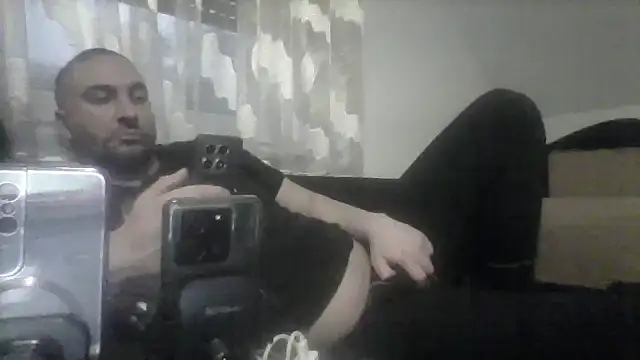 Snapshot of NewyorkDimi chatting on 01/18/25, 06:56 NewyorkDimi online show from 01/18/25, 06:56