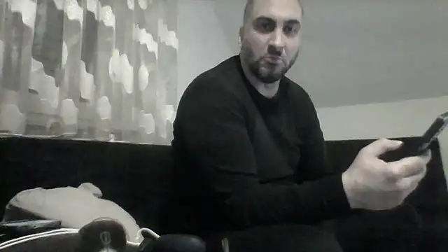 Snapshot of NewyorkDimi chatting on 03/17/25, 02:30 NewyorkDimi online show from 03/17/25, 02:30
