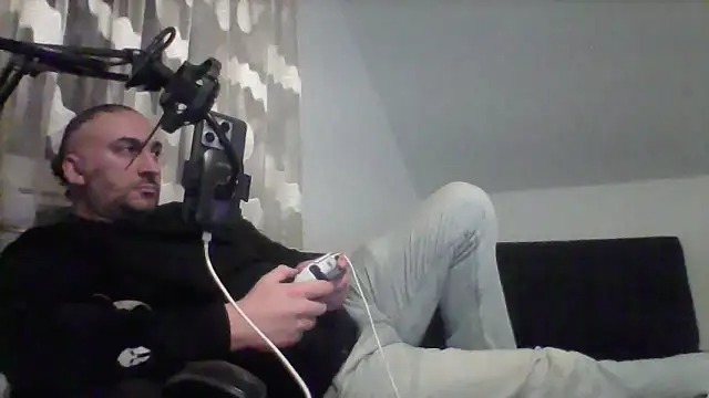 Snapshot of NewyorkDimi chatting on 11/05/25, 01:16 NewyorkDimi online show from 11/05/25, 01:16