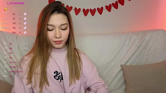 Snapshot of LuxuryGirl__ chatting on 03/08/25, 08:22 LuxuryGirl online show from 03/08/25, 08:22