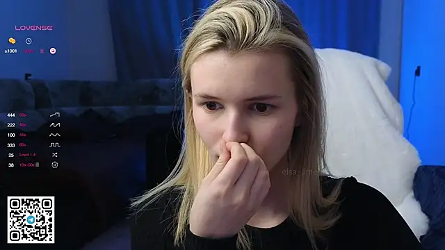 Snapshot of elsa_limerence chatting on 12/09/24, 03:29 elsa limerence online show from 12/09/24, 03:29