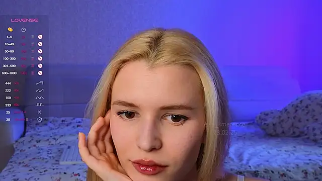 Snapshot of elsa_limerence chatting on 02/28/25, 06:10 elsa limerence online show from 02/28/25, 06:10