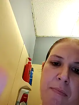 023Longandjuicy online show from 01/08/26, 04:15