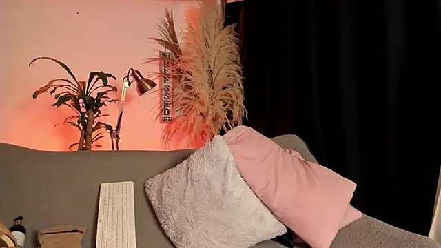 Serenity Day online show from 02/19/26, 01:56