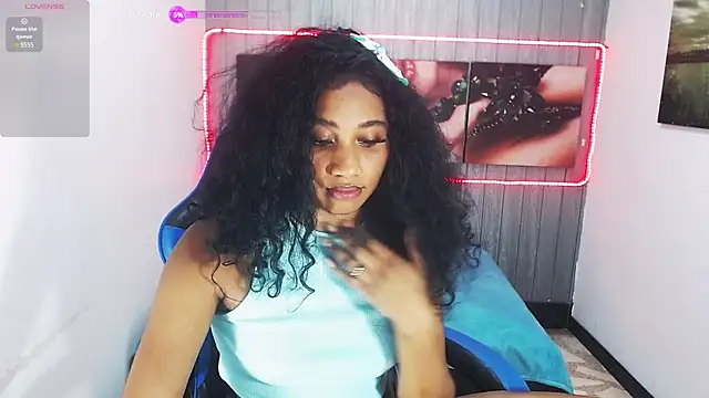  ahsly  online show from 01/18/25, 04:04