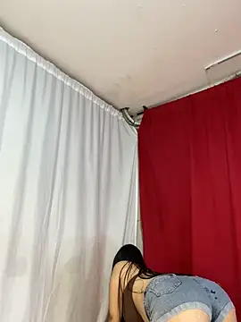 AnithaaYork online show from 10/16/25, 12:06