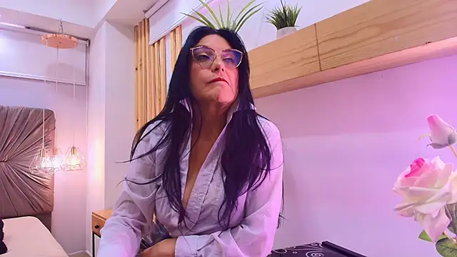 Zuzana21 online show from 05/16/26, 12:59
